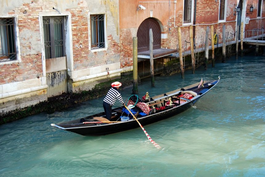 Discover Venice: the Squeri